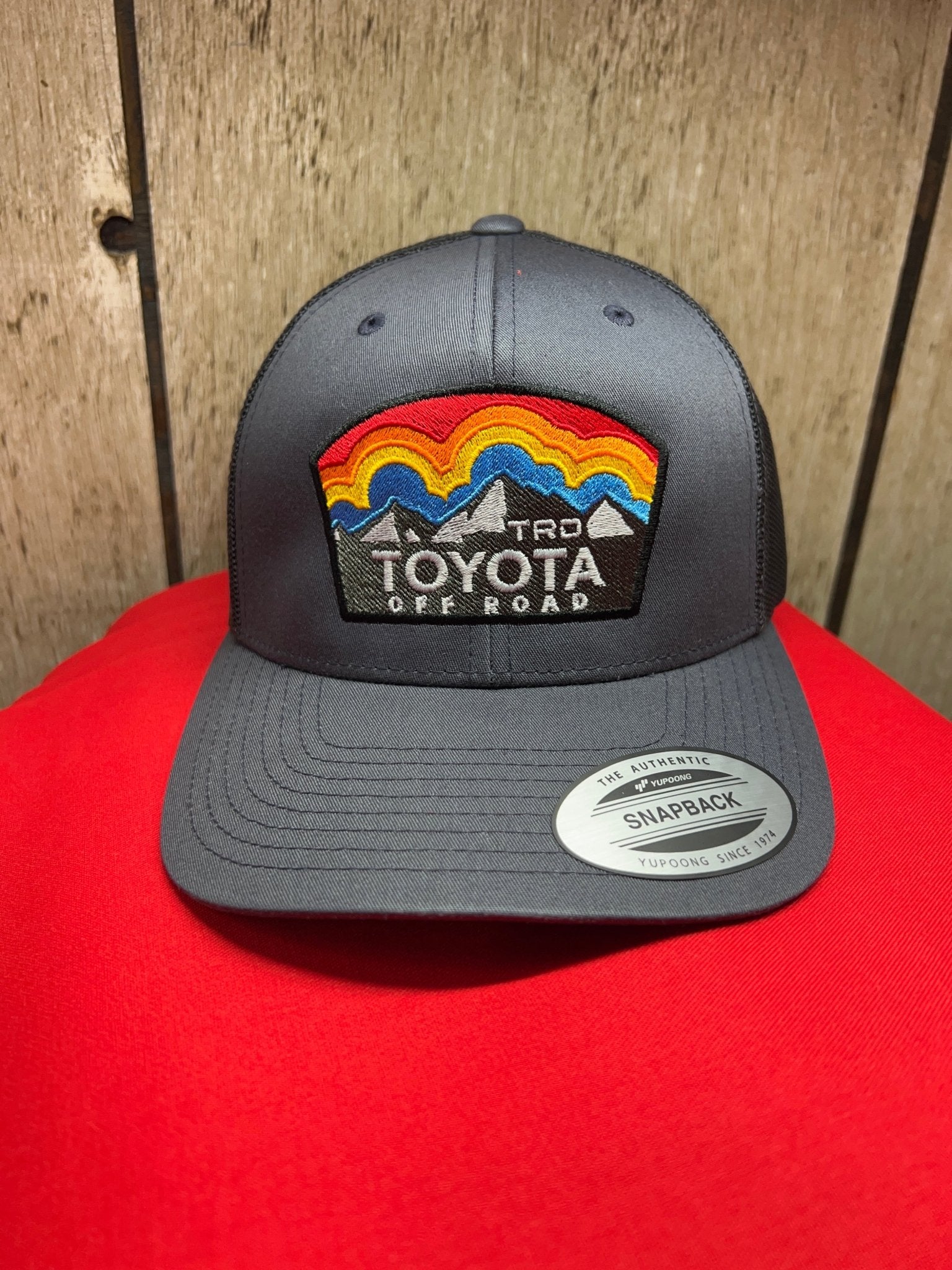 vintage-vibe-toyota-trucker-